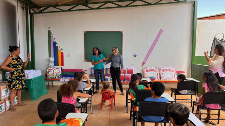 Creche no Sol Nascente evita de ser fechada com ajuda de empresa de saneamento