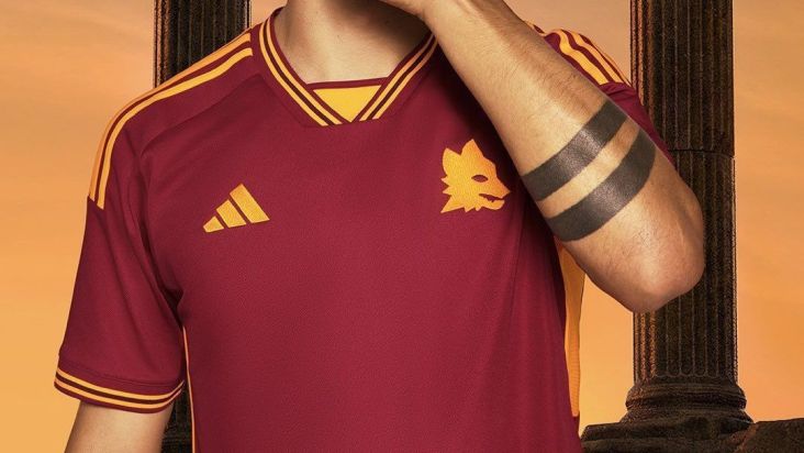 Camisa do Corinthians entra em ranking de mais bonitas do mundo em 2023; veja