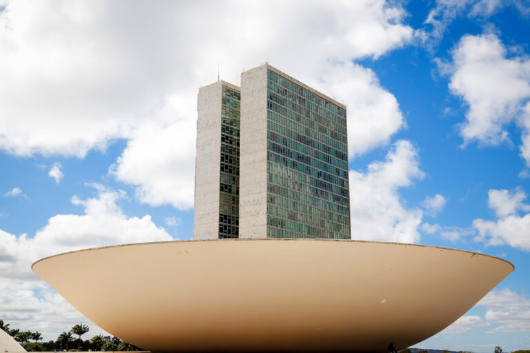 Nota oficial Frente Parlamentar Mista da Educação – Piso Nacional do Magistério
